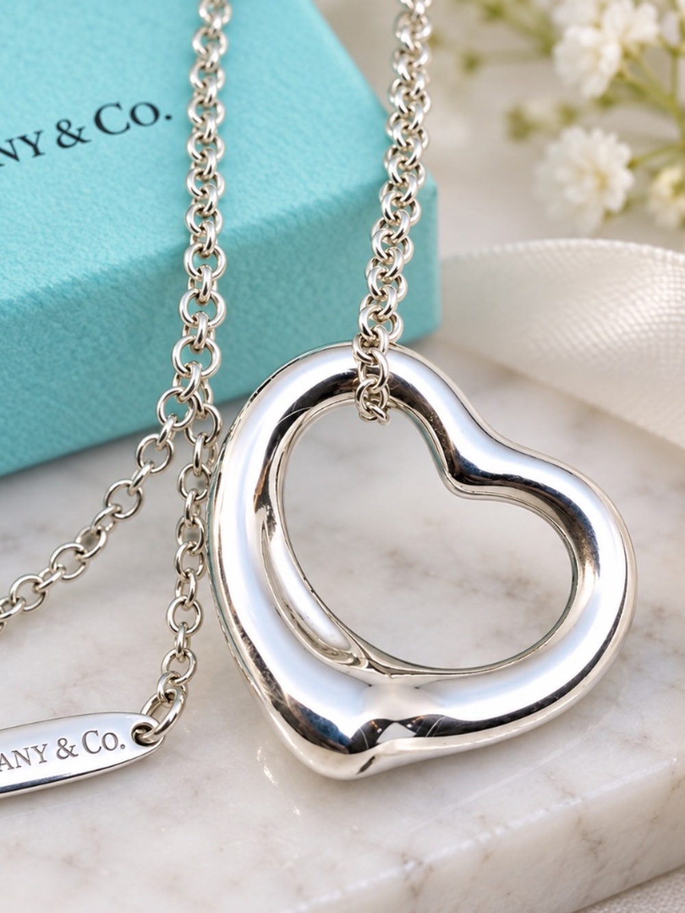 Tiffany & Co Elsa Peretti open heart necklace 16mm Silver 16” with Box very nice